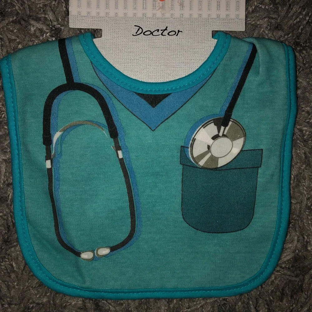 Embelle Doctor Bib, New